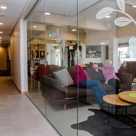 קמי Hostel Toivola מראה חיצוני תמונה