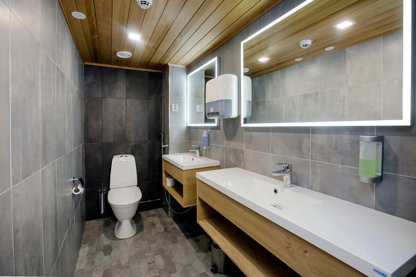 קמי Hostel Toivola מראה חיצוני תמונה