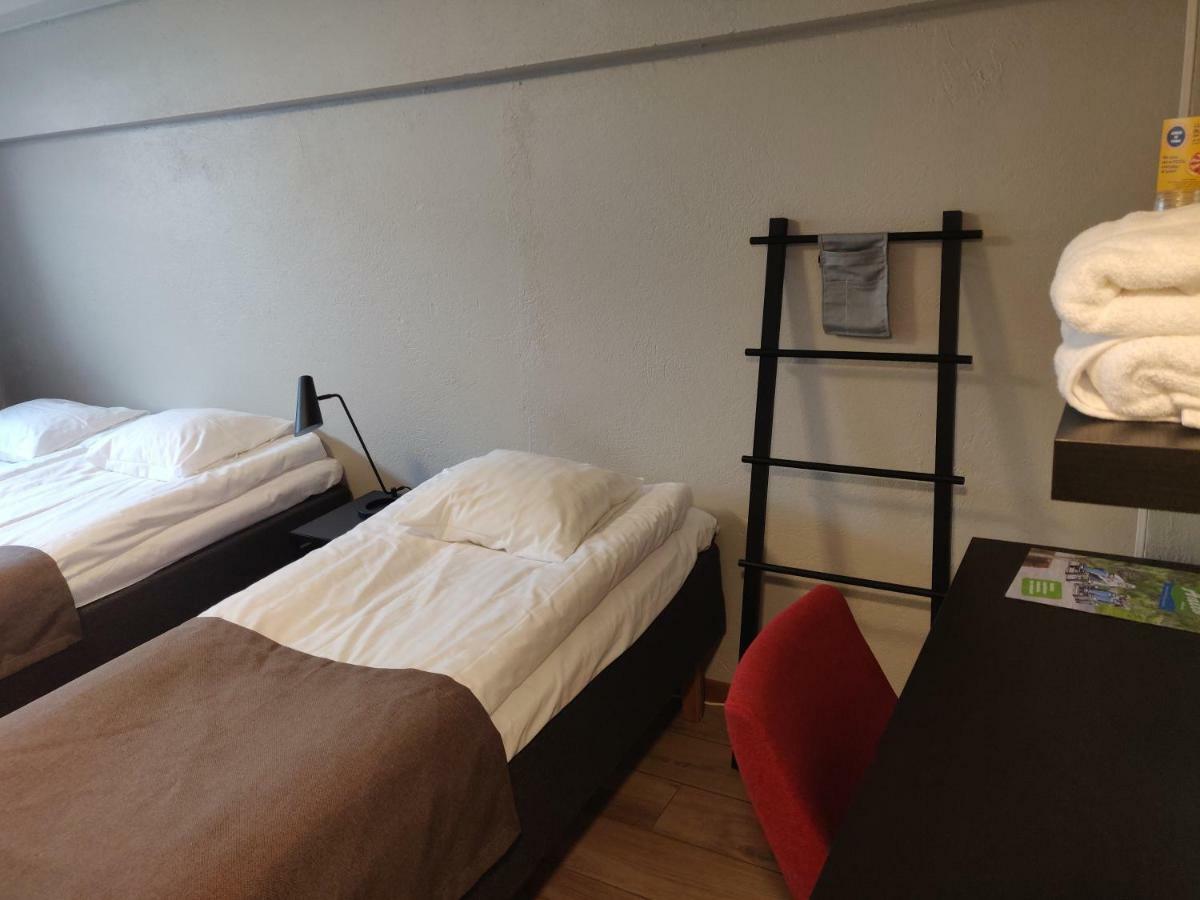 קמי Hostel Toivola מראה חיצוני תמונה